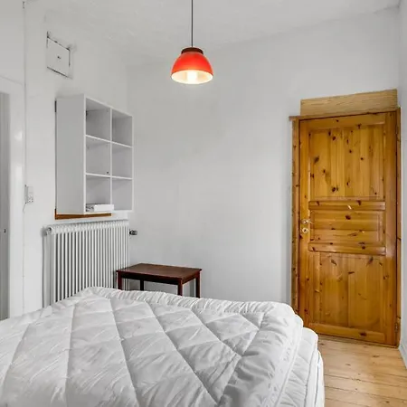 With Balcony In * Højer