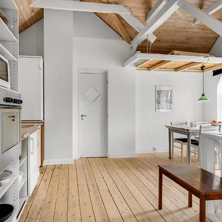 With Balcony In * Højer