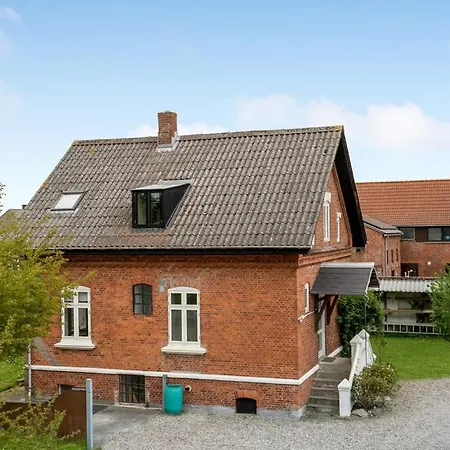 With Balcony In Apartamento